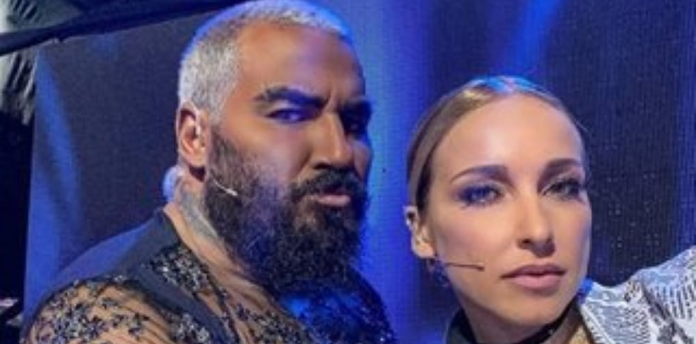 azis